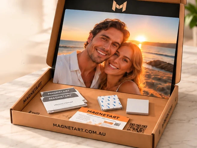 MagnetArt delivery box with the metal print and magnetic mounts