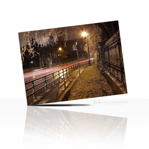 Rainy Night City Lights Metal Wall Art – Urban Street Long Exposure Aluminium Print | MagnetArt